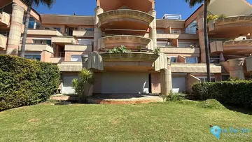 4 bedroom Apartment for Sale in Nueva Andalucía-42371