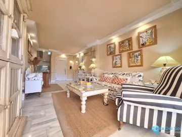 2 bedroom Apartment for Sale in Elviria-16857