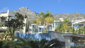 5 bedroom House for Sale in The Golden Mile-42455