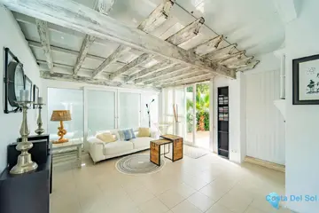 4 bedroom House for Sale in Marbesa-42538