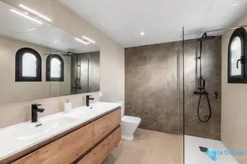 3 bedroom House for Sale in El Paraiso-16879