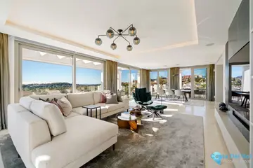 3 bedroom Apartment for Sale in Aloha-42582