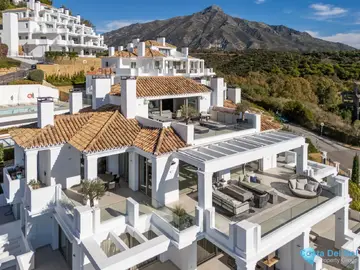 3 bedroom House for Sale in Nueva Andalucía-42602