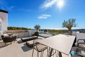 3 bedroom Apartment for Sale in Aloha-42628
