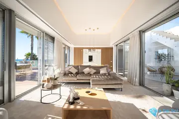 4 bedroom House for Sale in Estepona-42671