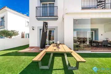 3 bedroom Apartment for Sale in El Paraiso-83316
