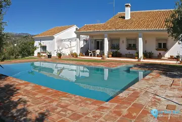 4 bedroom House for Sale in Elviria-42705