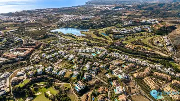 4 bedroom House for Sale in Los Flamingos-42753