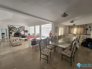 6 bedroom House for Sale in Marbella-42766