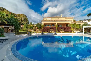 8 bedroom House for Sale in Marbella-42836