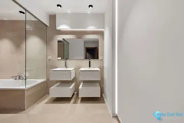 4 bedroom House for Sale in Benalmadena-42896