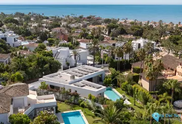 6 bedroom House for Sale in Marbesa-42899