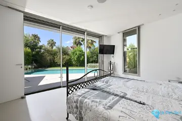 6 bedroom House for Sale in Marbesa-42908