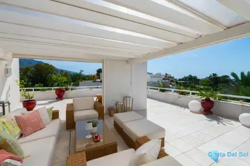 4 bedroom Apartment for Sale in Nueva Andalucía-42967