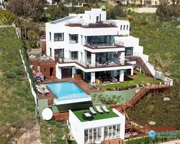 5 bedroom House for Sale in La Duquesa-42972