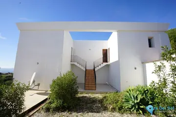 8 bedroom House for Sale in Gaucín-43001