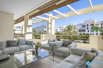 4 bedroom Apartment for Sale in Puerto Banús