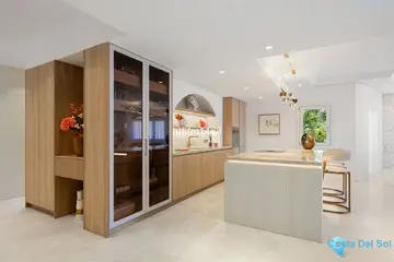 3 bedroom Apartment for Sale in Estepona-43096