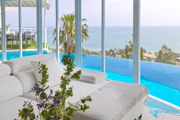 4 bedroom House for Sale in Benalmadena Costa