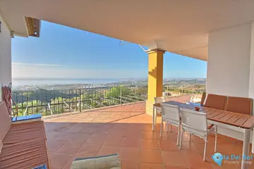 5 bedroom House for Sale in Estepona-43135