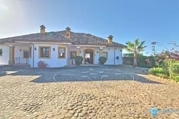 5 bedroom House for Sale in Estepona-43143