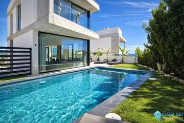 2 bedroom House for Sale in Nueva Andalucía-43248