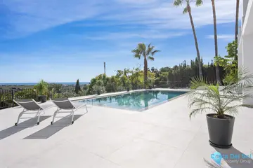5 bedroom House for Sale in Los Flamingos-43296