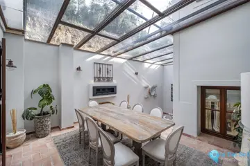 6 bedroom House for Sale in El Madroñal-43379