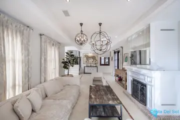 6 bedroom House for Sale in El Madroñal-43383