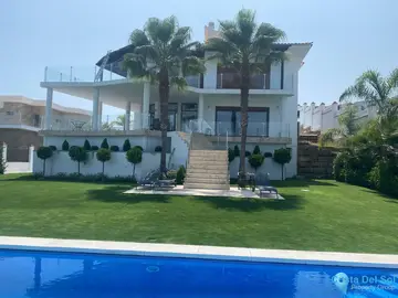 5 bedroom House for Sale in Benahavís