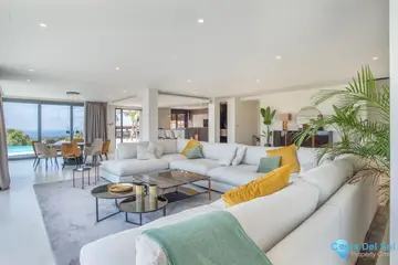7 bedroom House for Sale in Elviria-43487