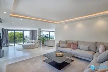 7 bedroom House for Sale in Elviria-43490