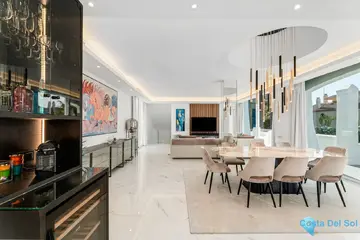 4 bedroom Apartment for Sale in Puerto Banús-43579