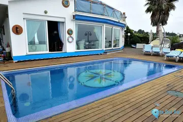 6 bedroom House for Sale in La Cala de Mijas-43702
