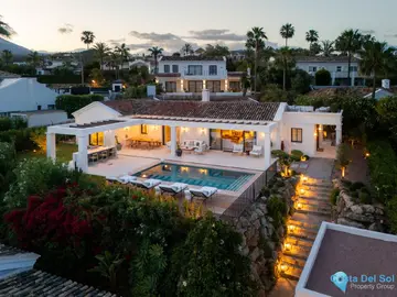 4 bedroom House for Sale in Nueva Andalucía-43915
