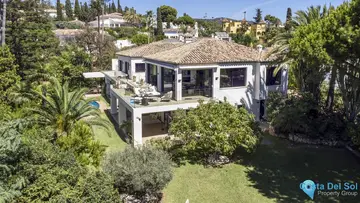 4 bedroom House for Sale in El Rosario-43966