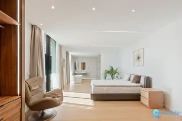 5 bedroom House for Sale in El Paraiso-44039
