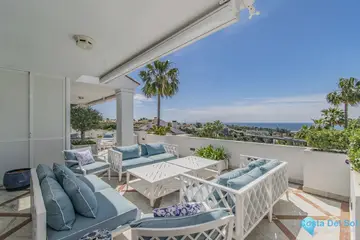 4 bedroom Apartment for Sale in Sierra Blanca-44027
