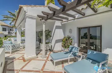 4 bedroom Apartment for Sale in Sierra Blanca-44030