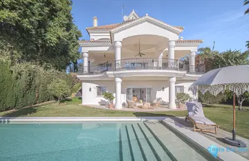 7 bedroom House for Sale in Nueva Andalucía-44232
