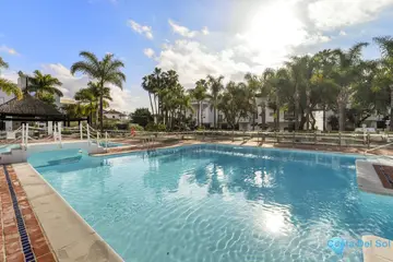 3 bedroom Apartment for Sale in The Golden Mile-44253