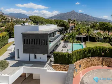 4 bedroom House for Sale in Nueva Andalucía-44367
