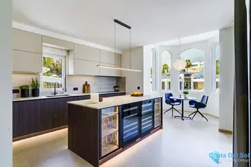 6 bedroom House for Sale in Nueva Andalucía-44433
