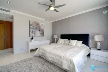 5 bedroom House for Sale in Nueva Andalucía-44456