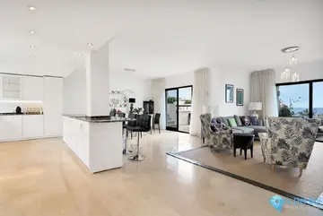 3 bedroom Apartment for Sale in Marbella-44489