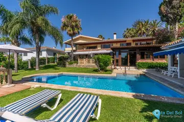 6 bedroom House for Sale in Marbesa-44507