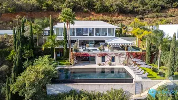 6 bedroom House for Sale in Elviria-44518
