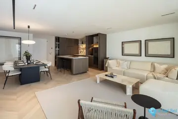3 bedroom Apartment for Sale in The Golden Mile-44564