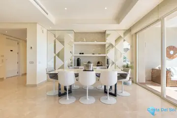 3 bedroom Apartment for Sale in Marbella-44605