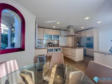 5 bedroom House for Sale in Los Flamingos-44737